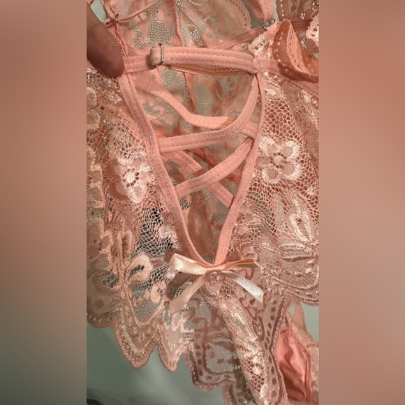 NWT Free People Intimately Lace Bodysuit Pink Rose Small - Picture 7 of 13